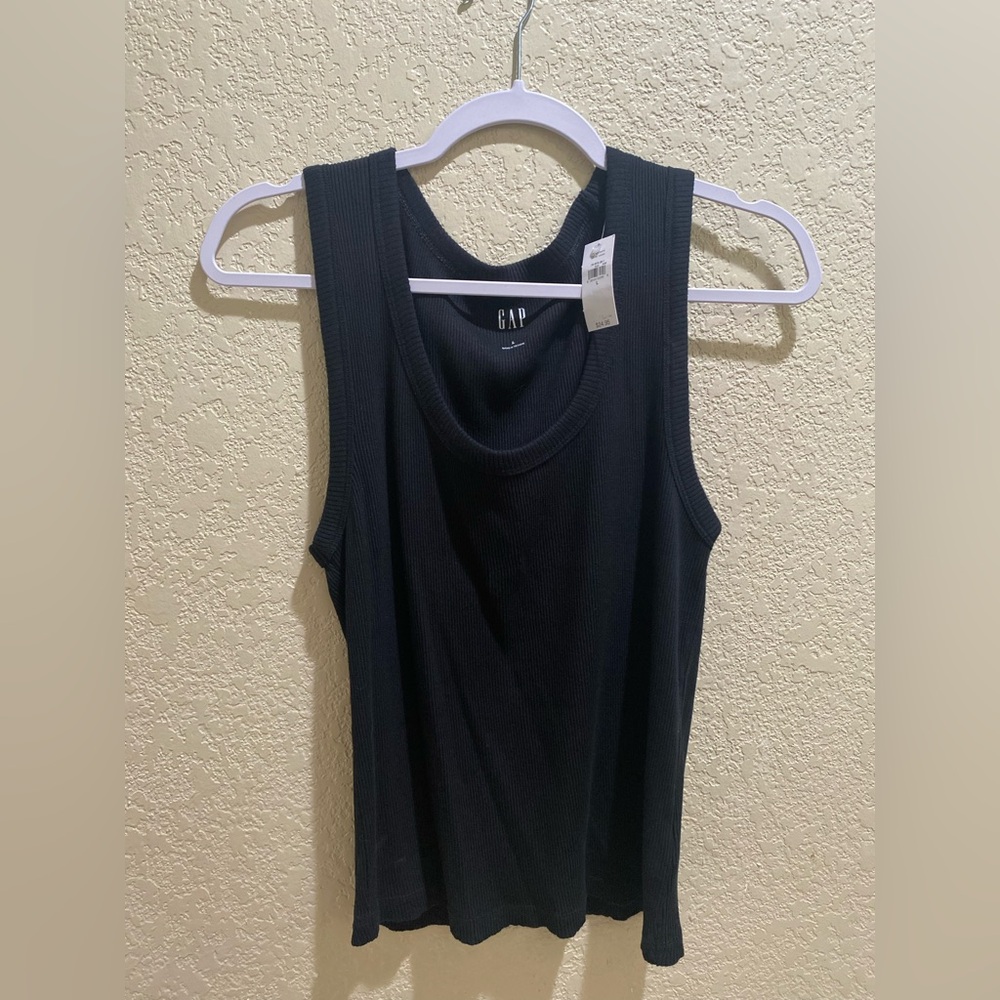 GAP Women's Classic Black Ribbed Tank Top